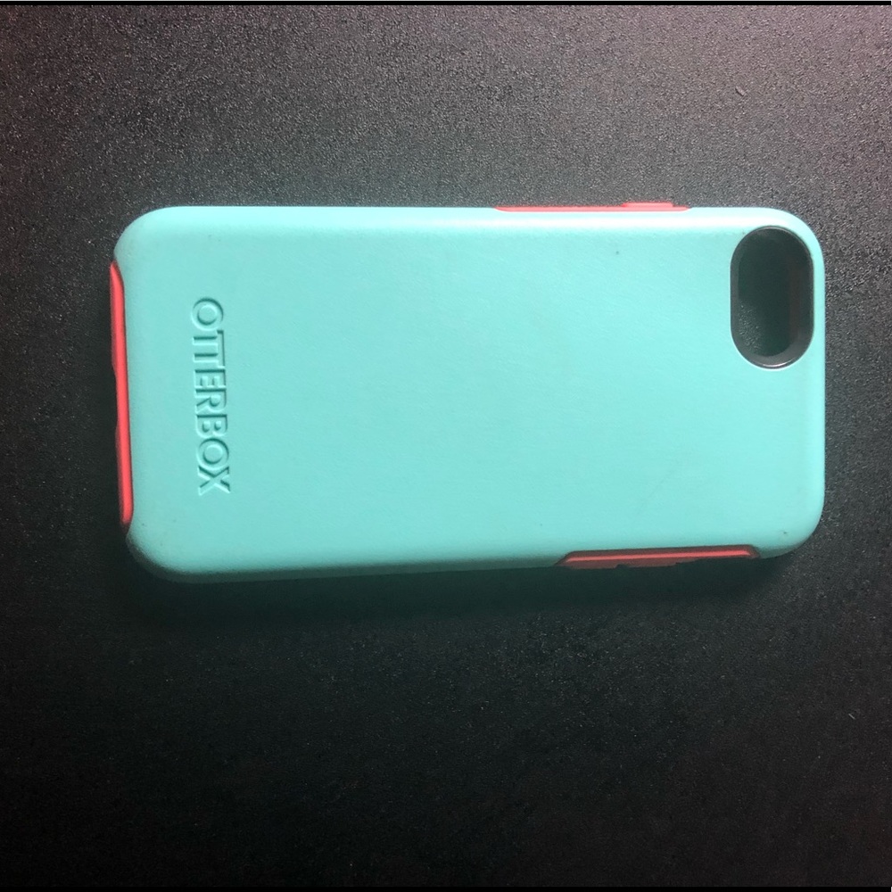 iPhone 7 Otterbox case